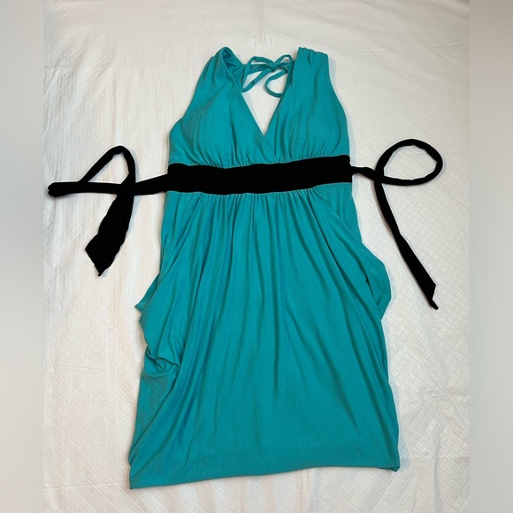 Sequin Hearts Dress - Picture 6 of 8